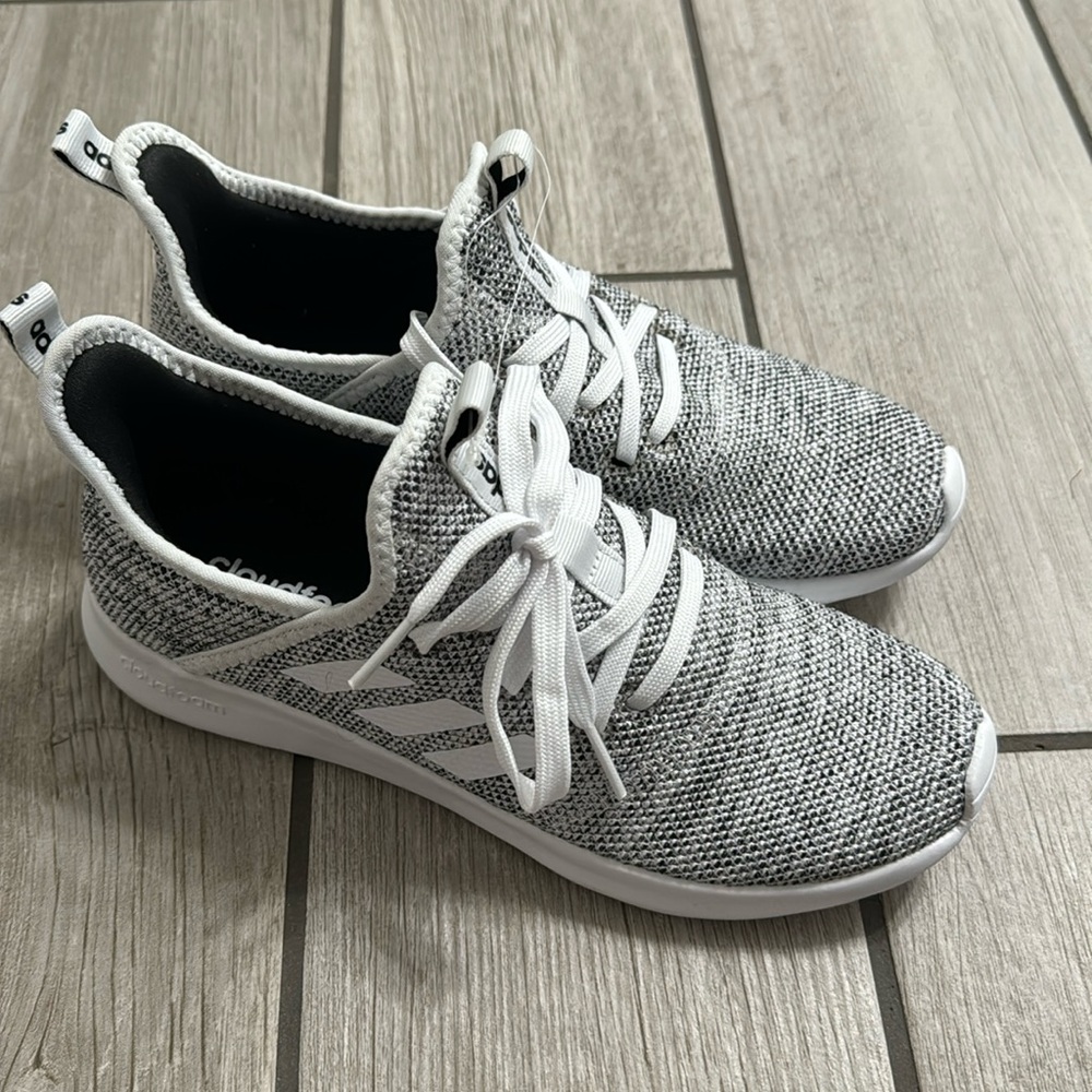 Adidas cloud foam shoes